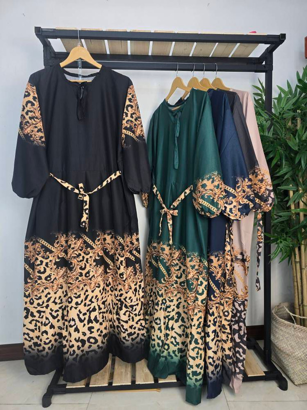 پیراهن ساحلی کمربنددار زنجیری جنس بوگاتی