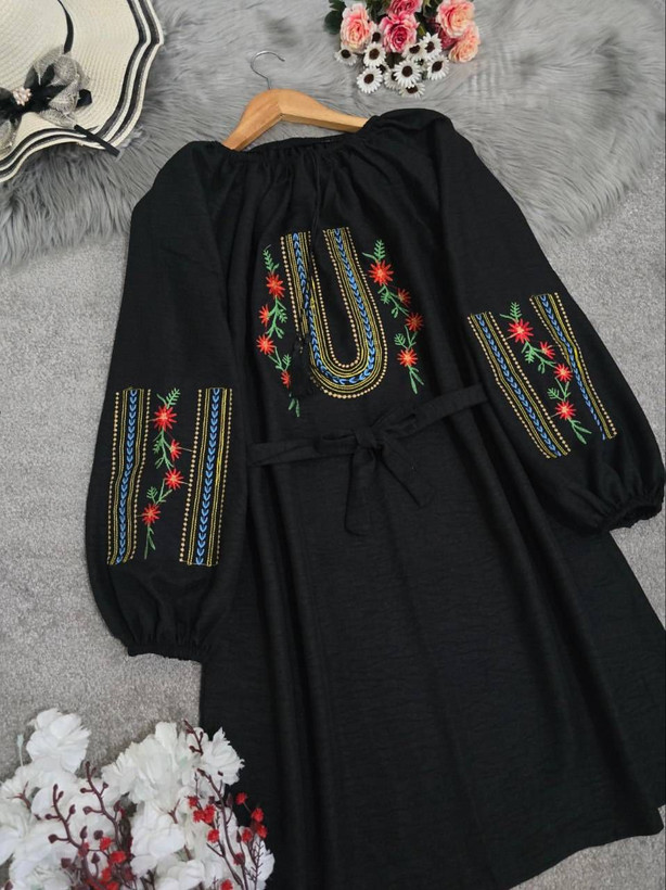 شومیز تارا جنس شانتون و گلدوزی