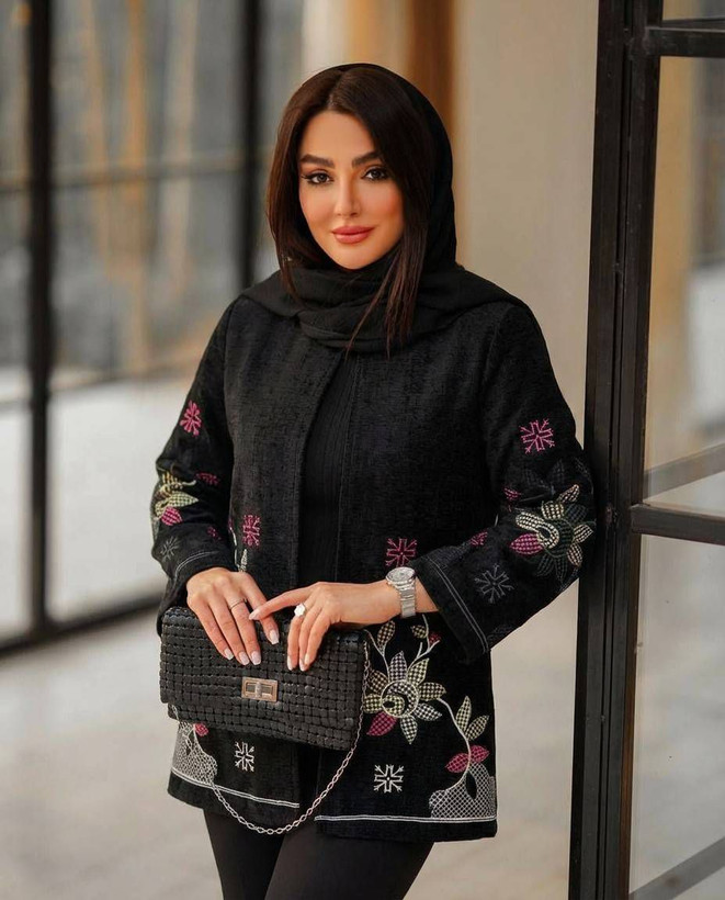 مانتو مجلسی رازقی جنس مخمل درجه یک