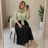 شومیز گره ای و دامن ستوده