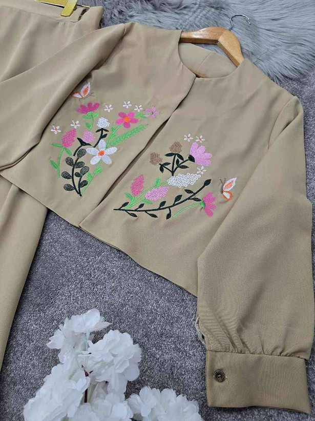 کت و دامن دلارام جنس مازراتی گرم بالا