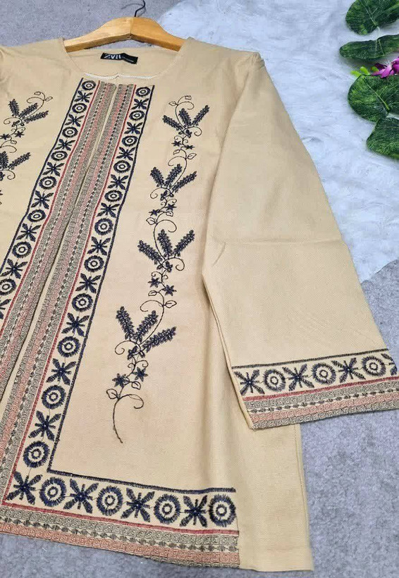 کت مانتویی نازنین