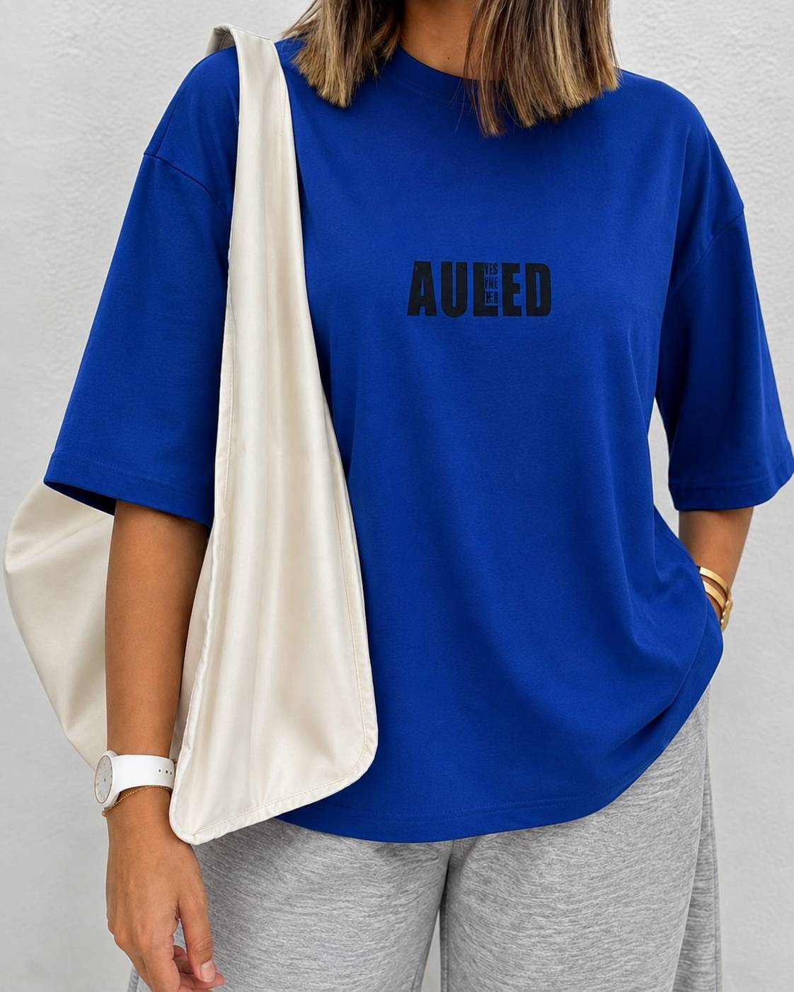 تیشرت باکسی طرح AULED