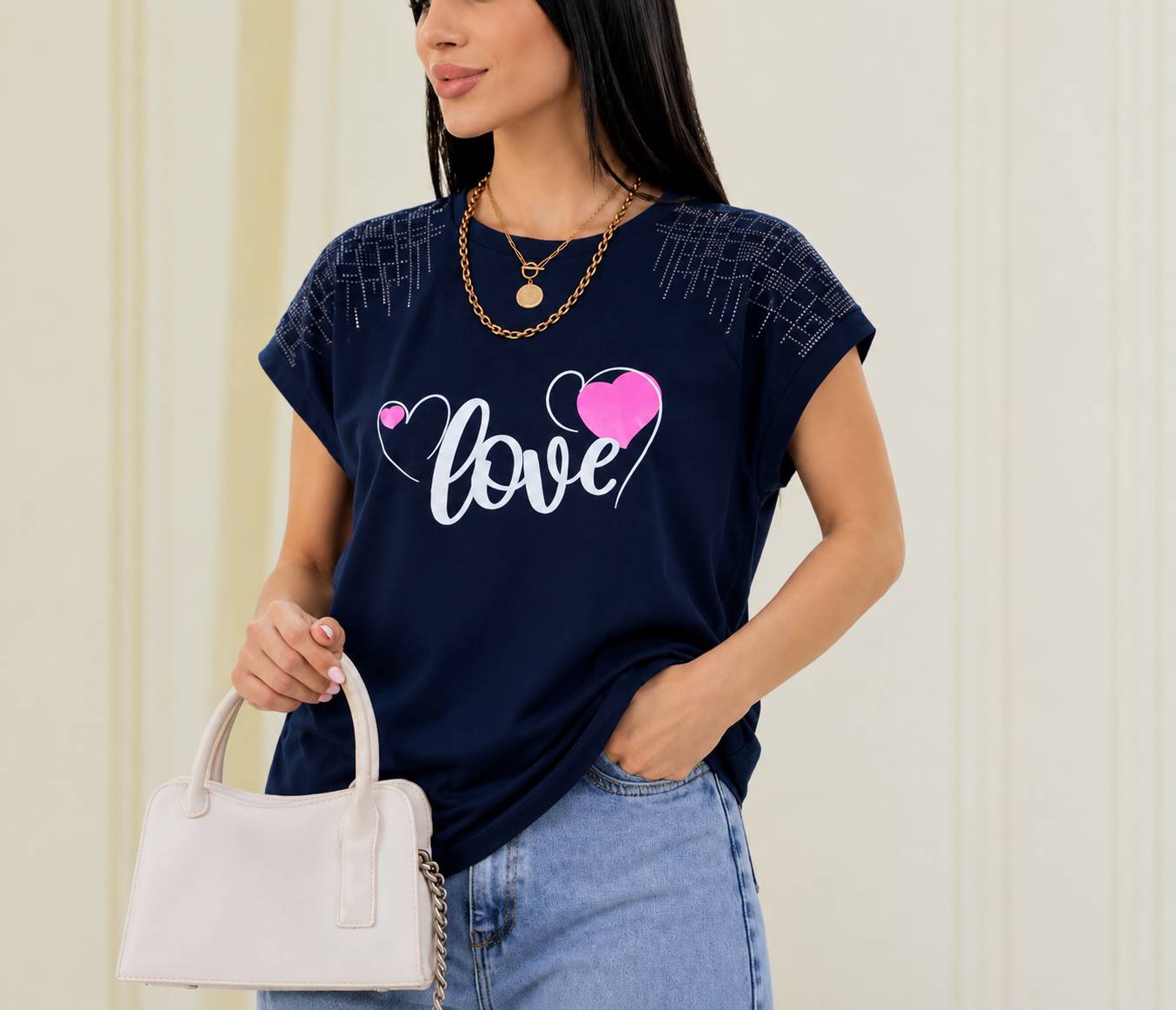 تیشرت باکسی نگینی طرح LOVE