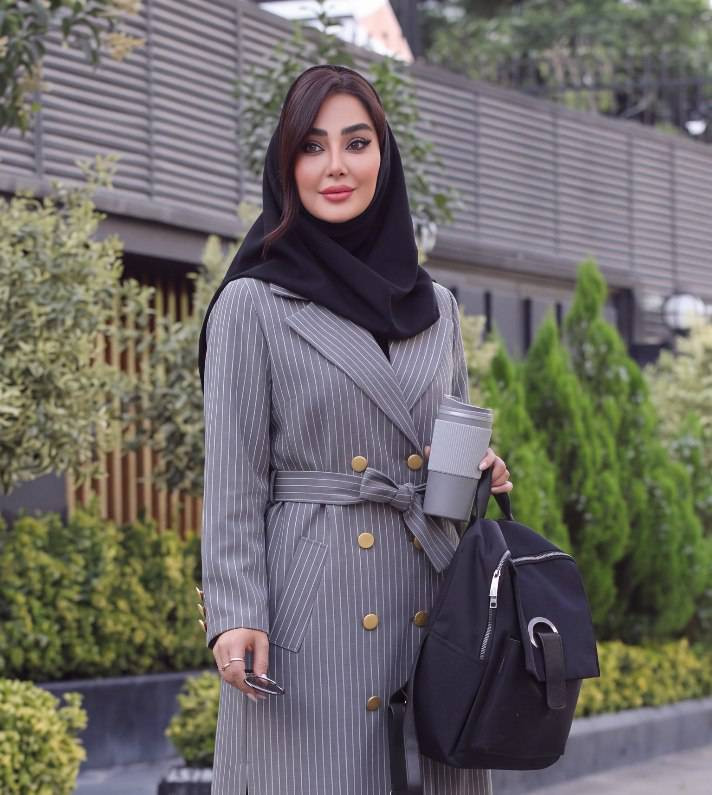 مانتو اسنا جنس دیپلمات