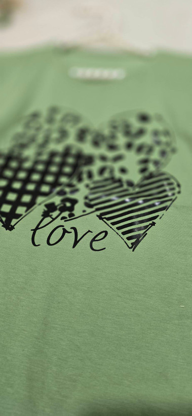 تیشرت باکسی طرح LOVE نخ پنبه