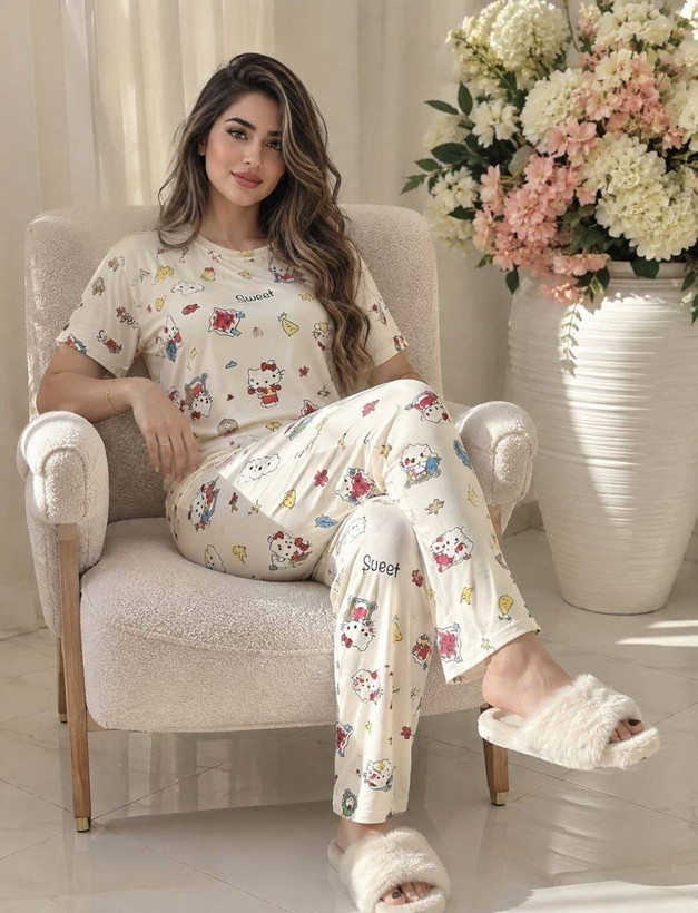 ست تیشرت شلوار گیاهی درجه یک