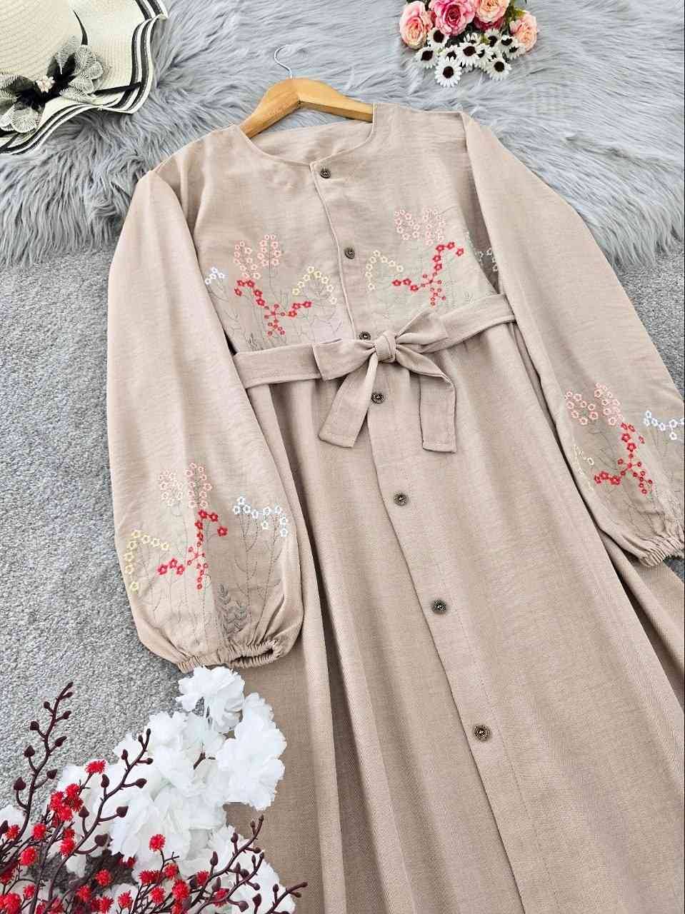 پیراهن گلدوزی نگار جنس شانتون