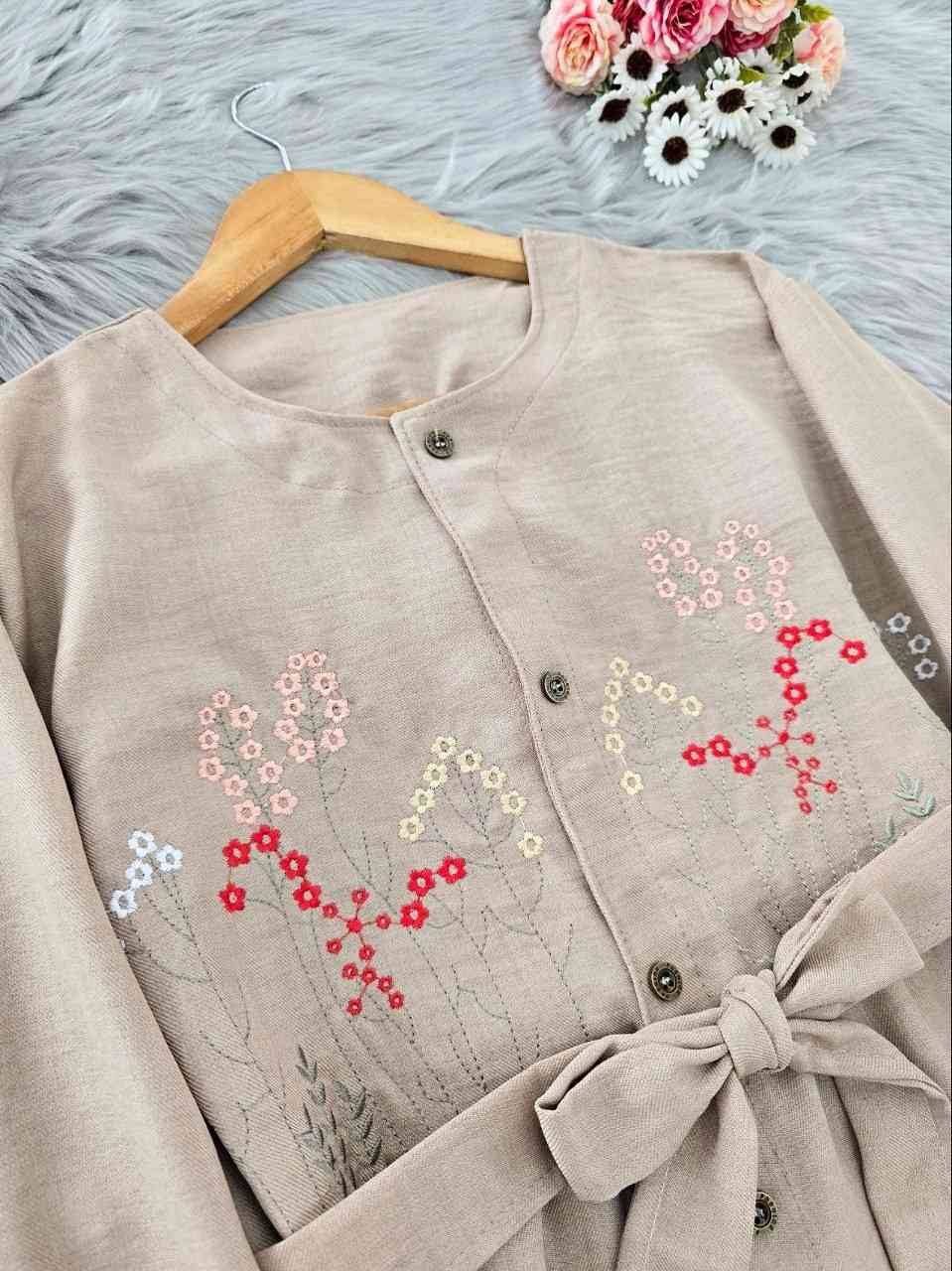 پیراهن گلدوزی نگار جنس شانتون