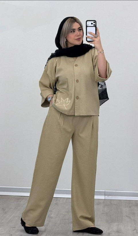 ست مانتو شلوار گلبرگ