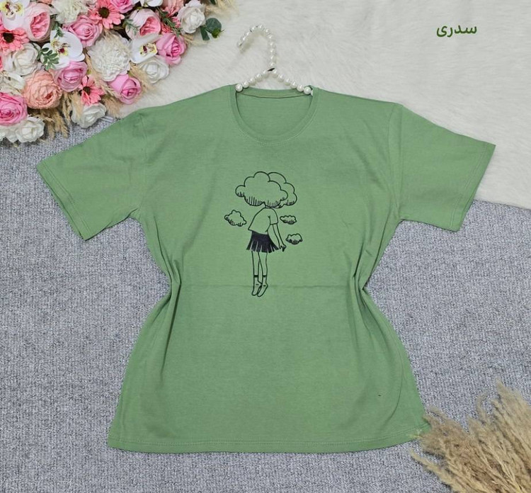 تیشرت باکسی طرح دخترک نخ پنبه