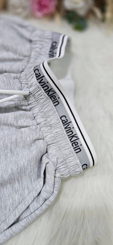 شلوار جاگر Calvin klein پاییزی
