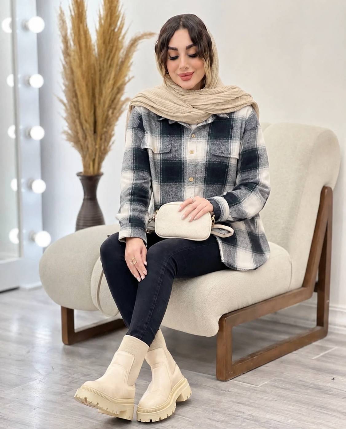 شکت پشمی موهردار