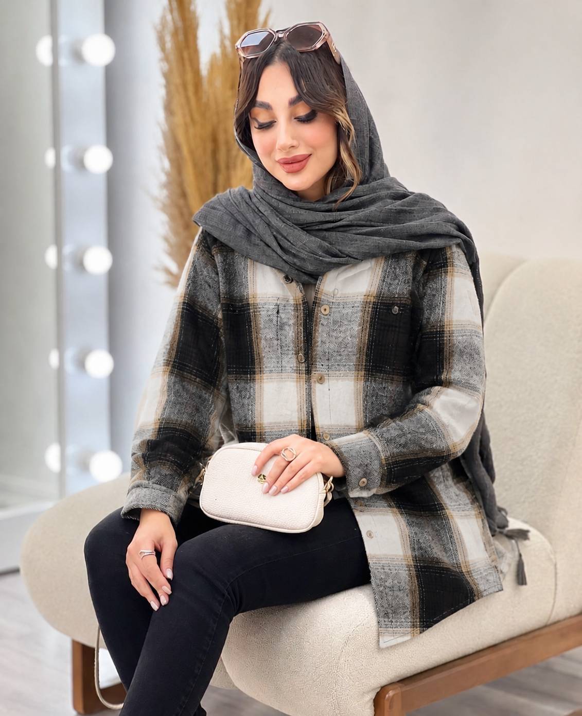 شکت پشمی موهردار