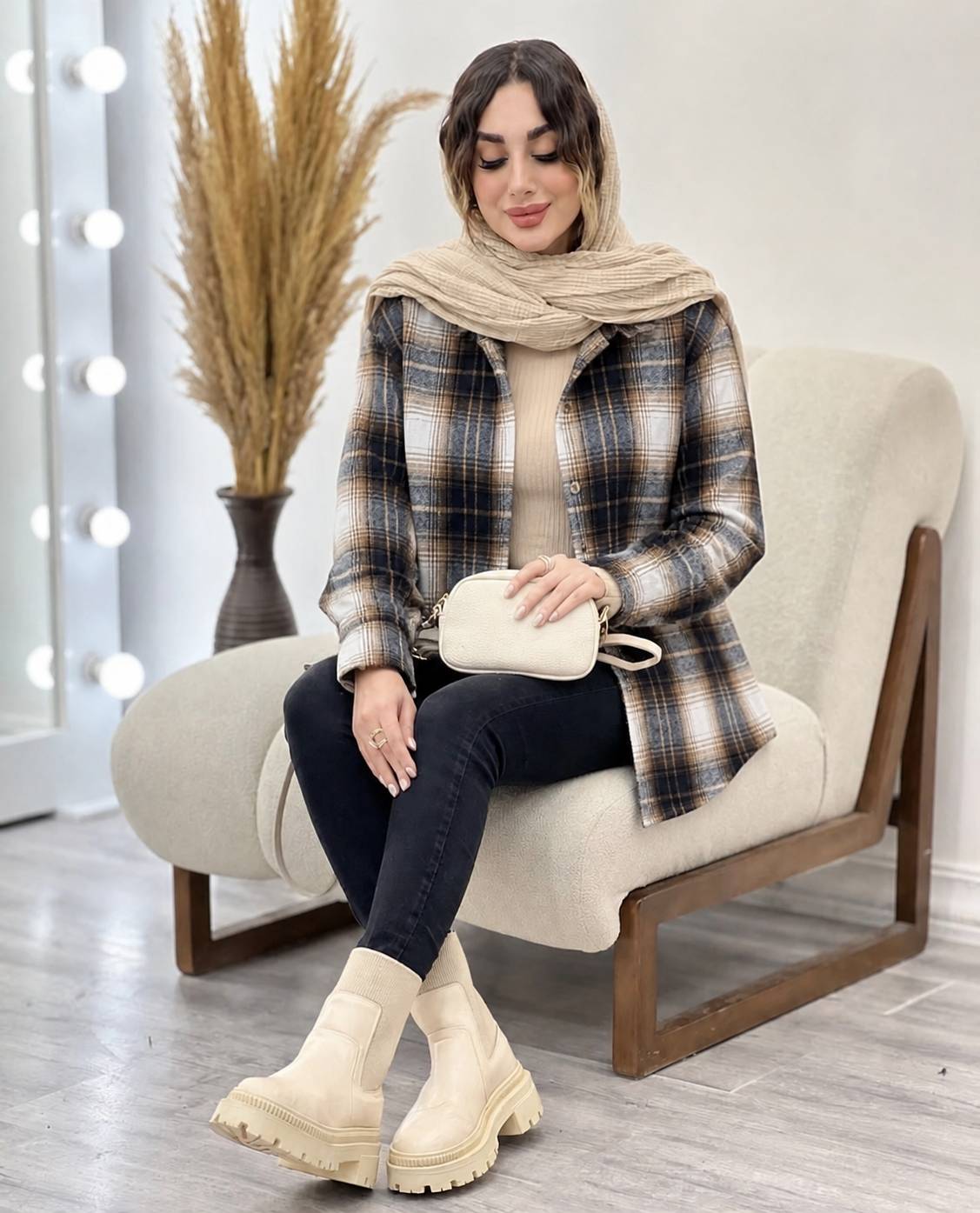 شکت پشمی موهردار